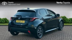 Toyota Yaris 1.5 Hybrid Design 5dr CVT Hybrid Hatchback